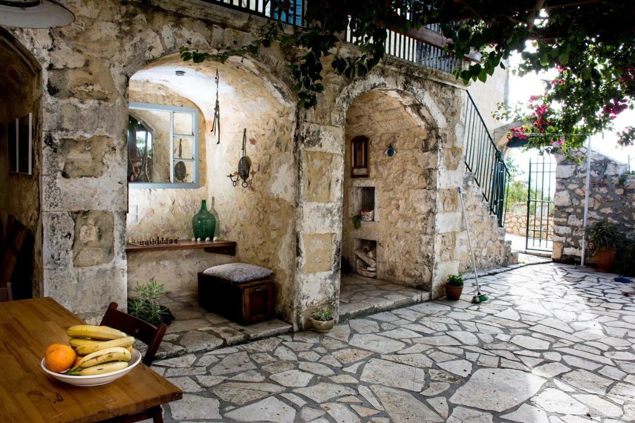 Nostos Residence - Apartment Terra Tselendata Luaran gambar